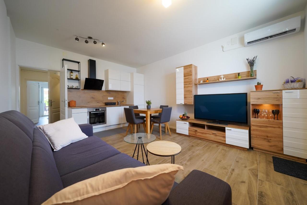 Apartment Diva Zadar Exteriör bild